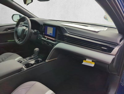 2026 Toyota Camry SE (SE)