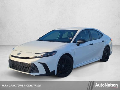 2025 Toyota Camry SE (Natl)