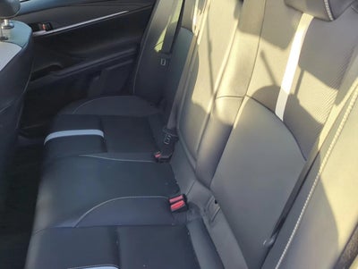 2025 Toyota Camry SE (Natl)