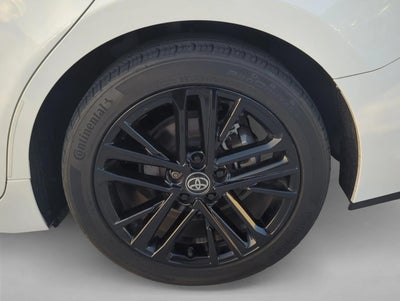 2025 Toyota Camry SE (Natl)