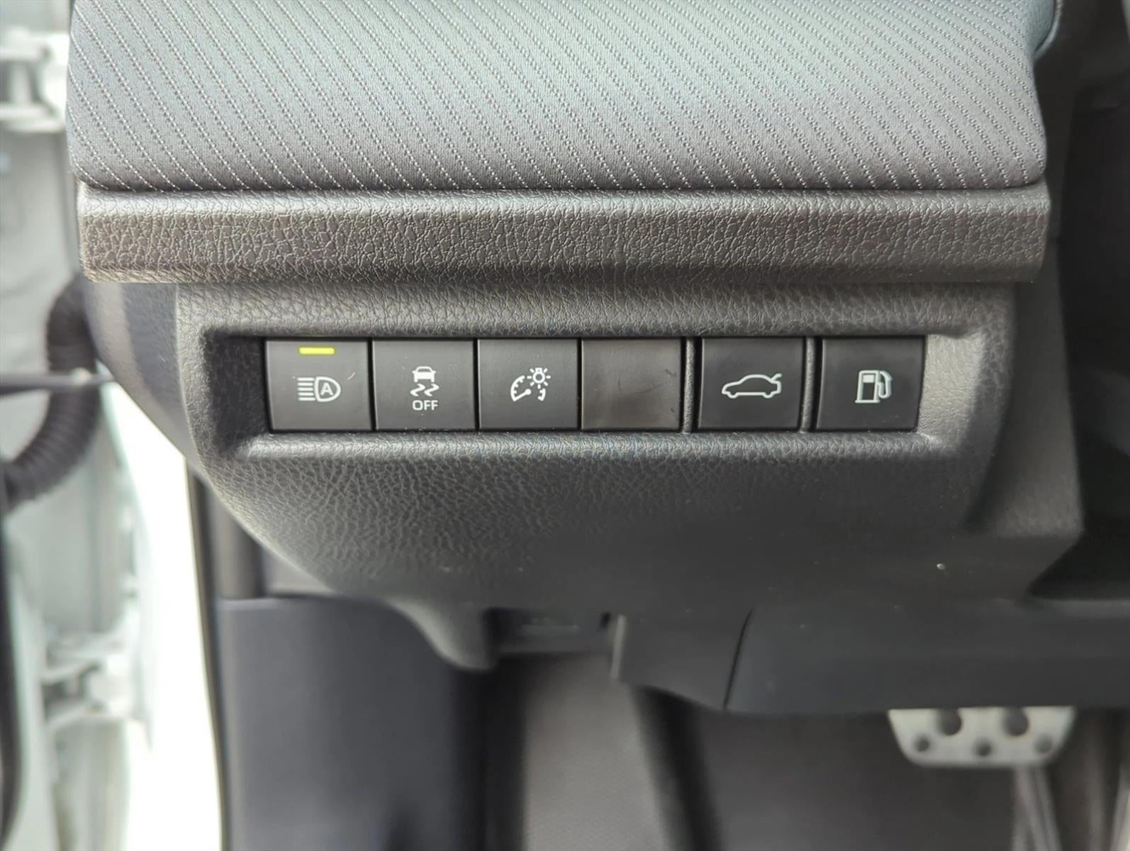 2026 Toyota Camry SE (SE)