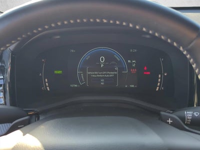 2025 Toyota Camry SE (Natl)