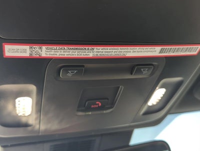2025 Toyota Camry SE (Natl)