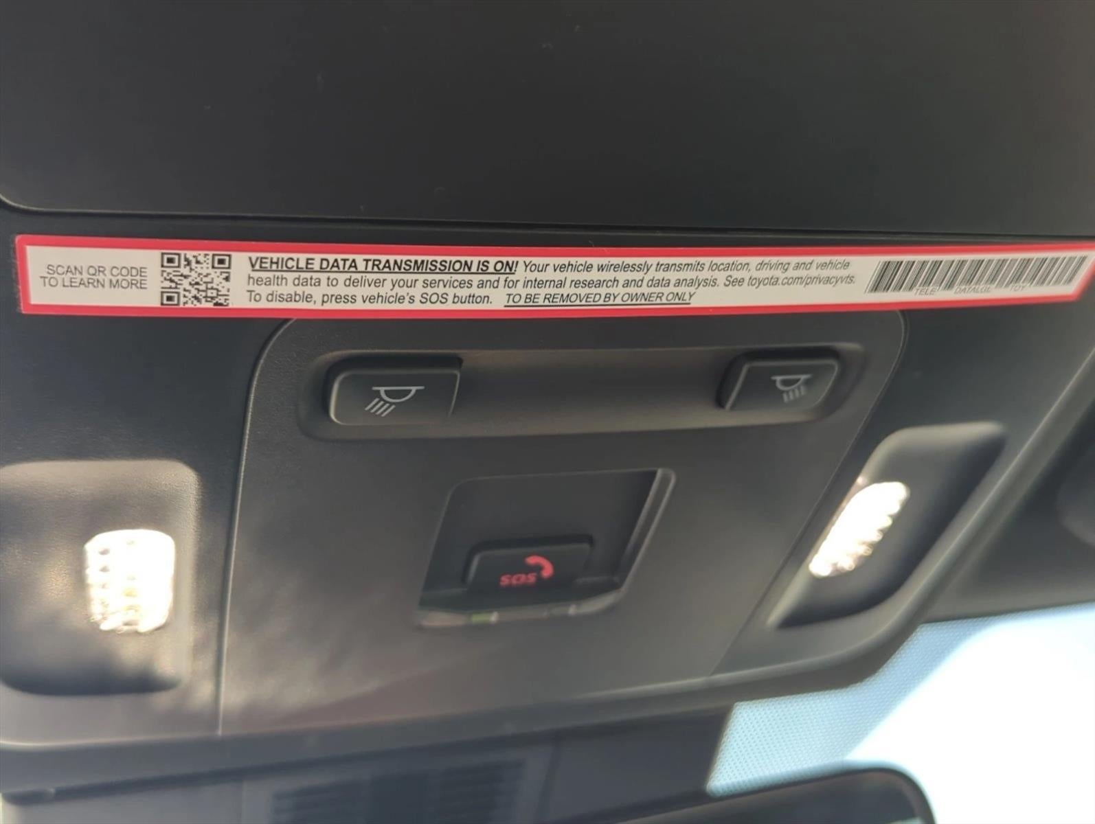 2025 Toyota Camry SE (Natl)