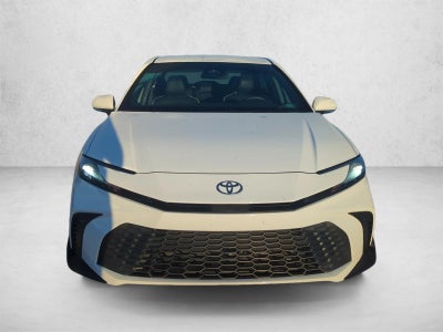 2025 Toyota Camry SE (SE)