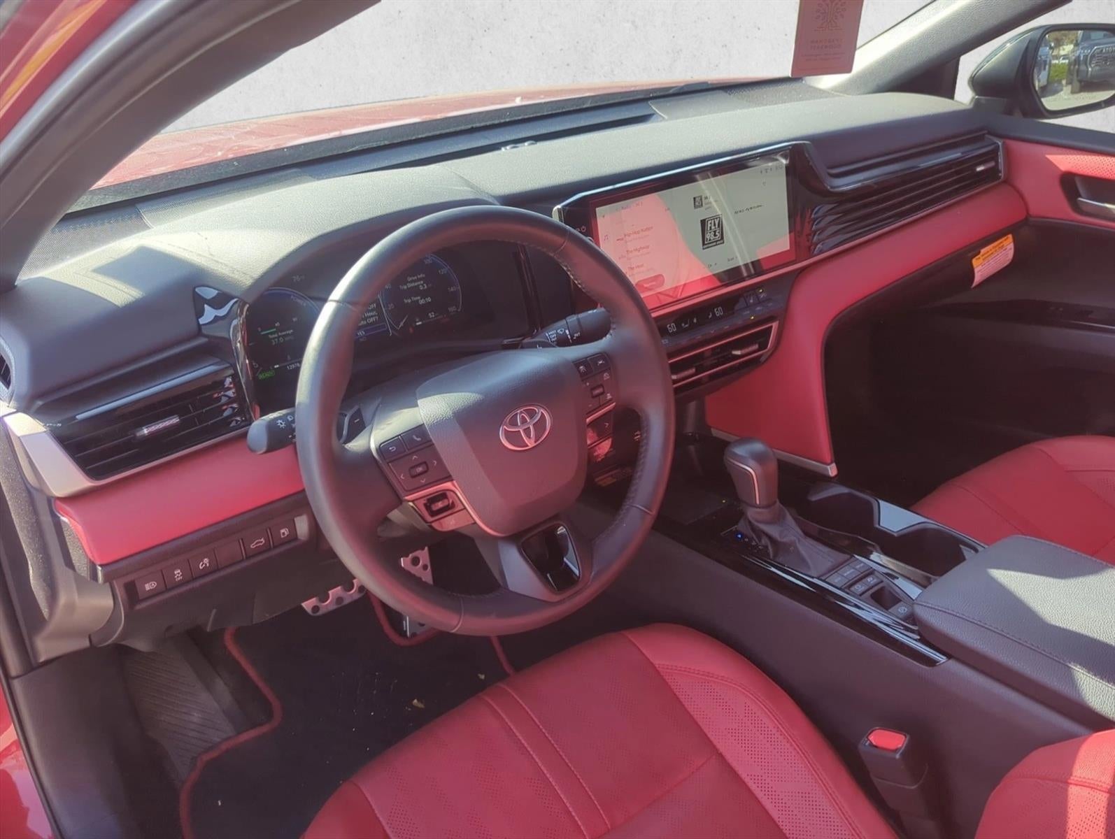 2025 Toyota Camry XSE (Natl)
