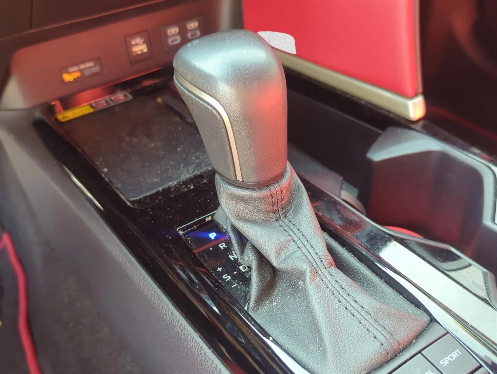 2025 Toyota Camry XSE (Natl)