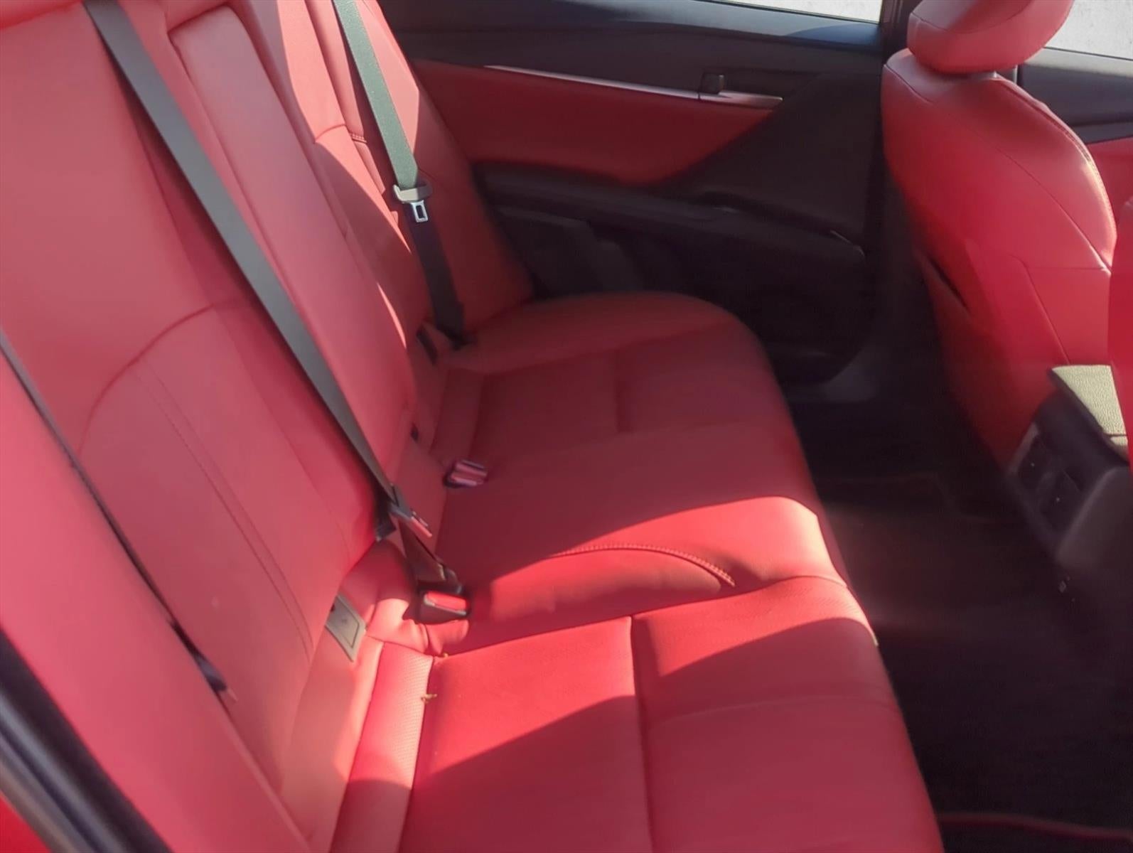 2025 Toyota Camry XSE (Natl)