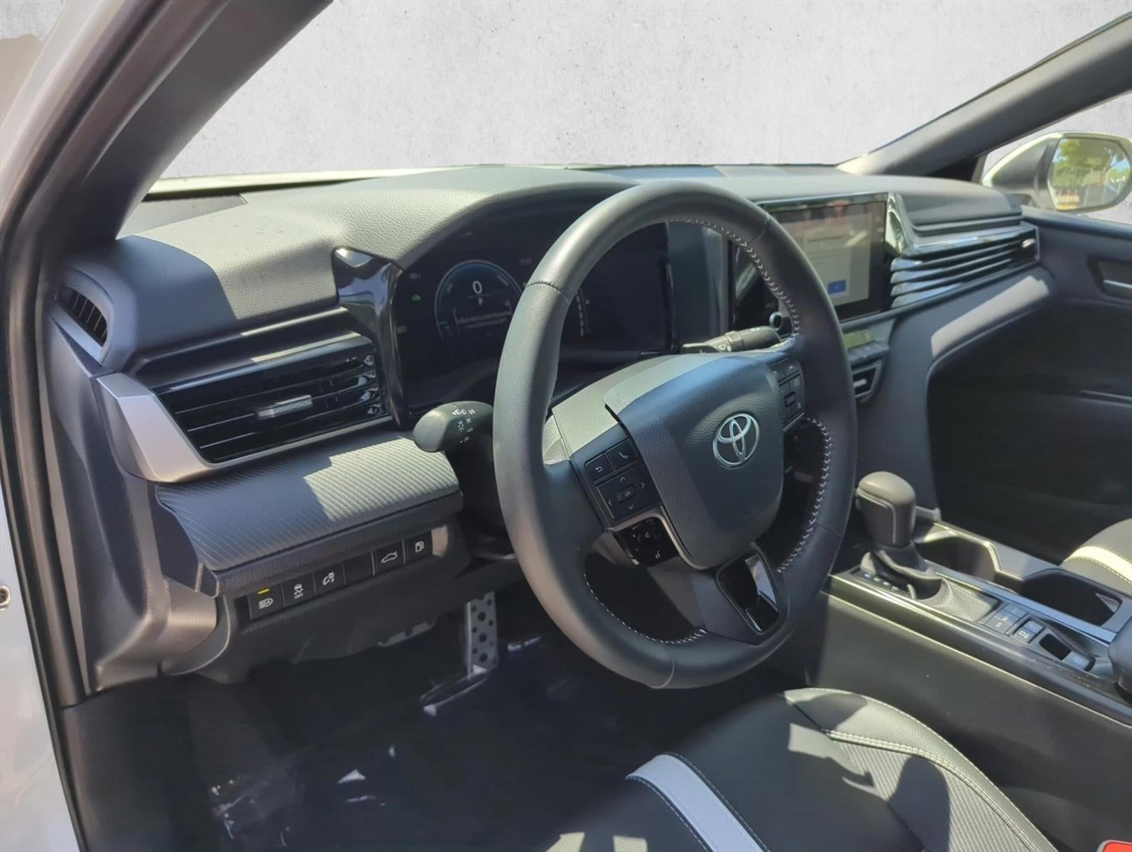 2026 Toyota Camry SE (SE)