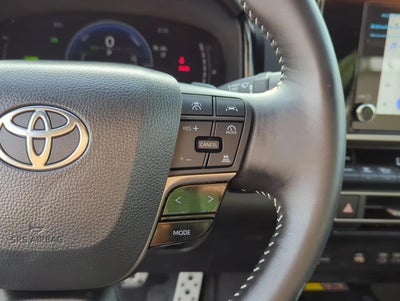 2026 Toyota Camry SE (SE)
