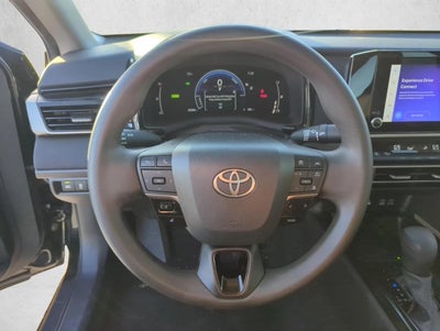 2025 Toyota Camry LE (Natl)