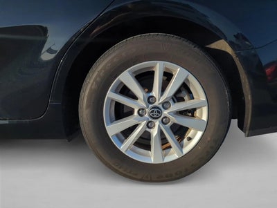 2025 Toyota Camry LE (Natl)