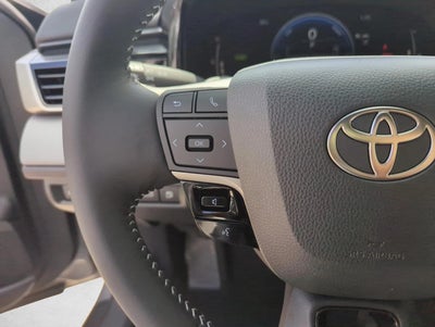 2026 Toyota Camry SE (SE)