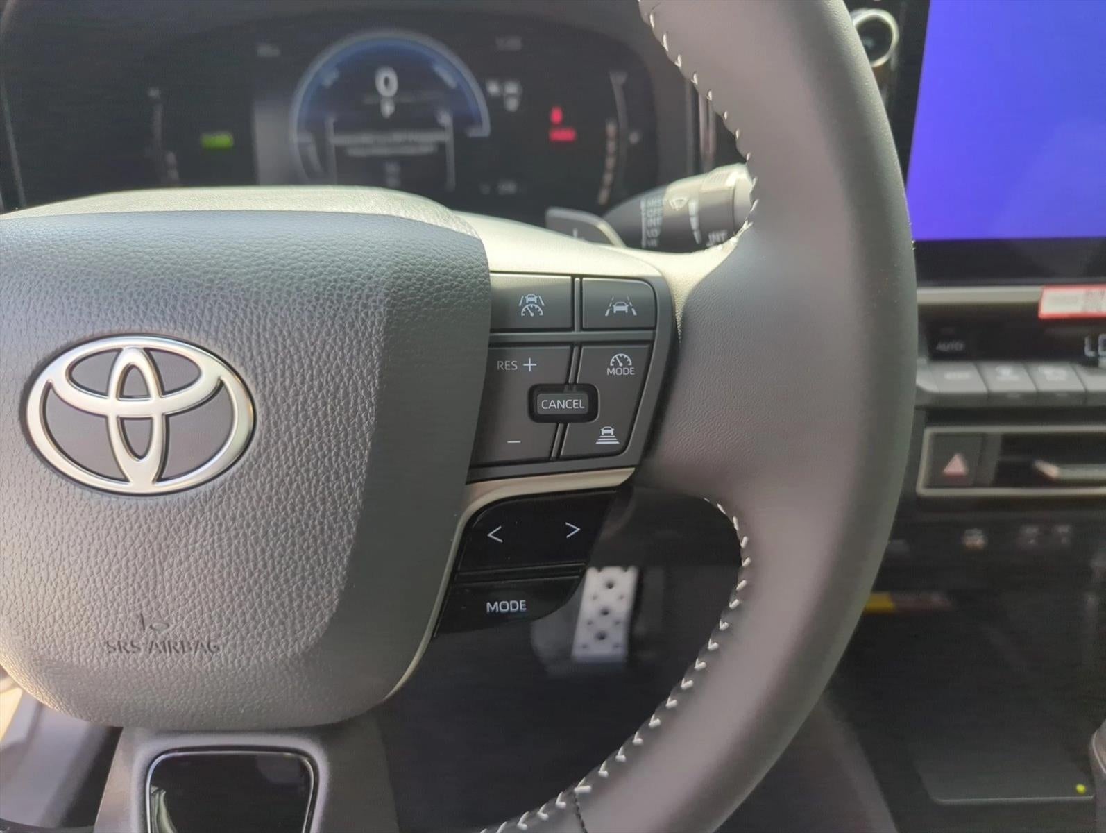 2026 Toyota Camry SE (SE)