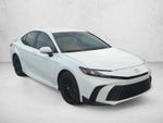 2025 Toyota Camry SE (Natl)