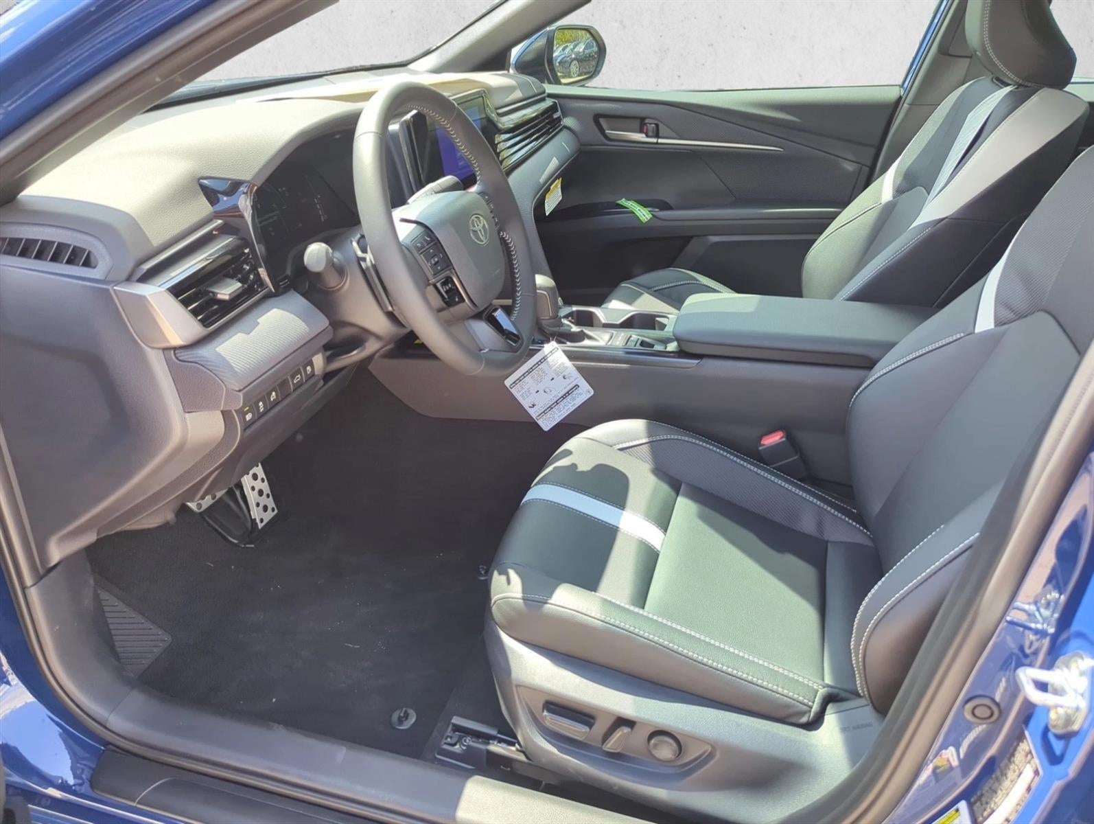 2026 Toyota Camry SE (SE)
