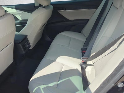 2026 Toyota Camry XLE (SE)