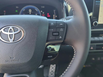 2026 Toyota Camry SE (SE)