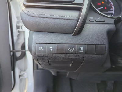 2023 Toyota Camry XLE Auto (SE)