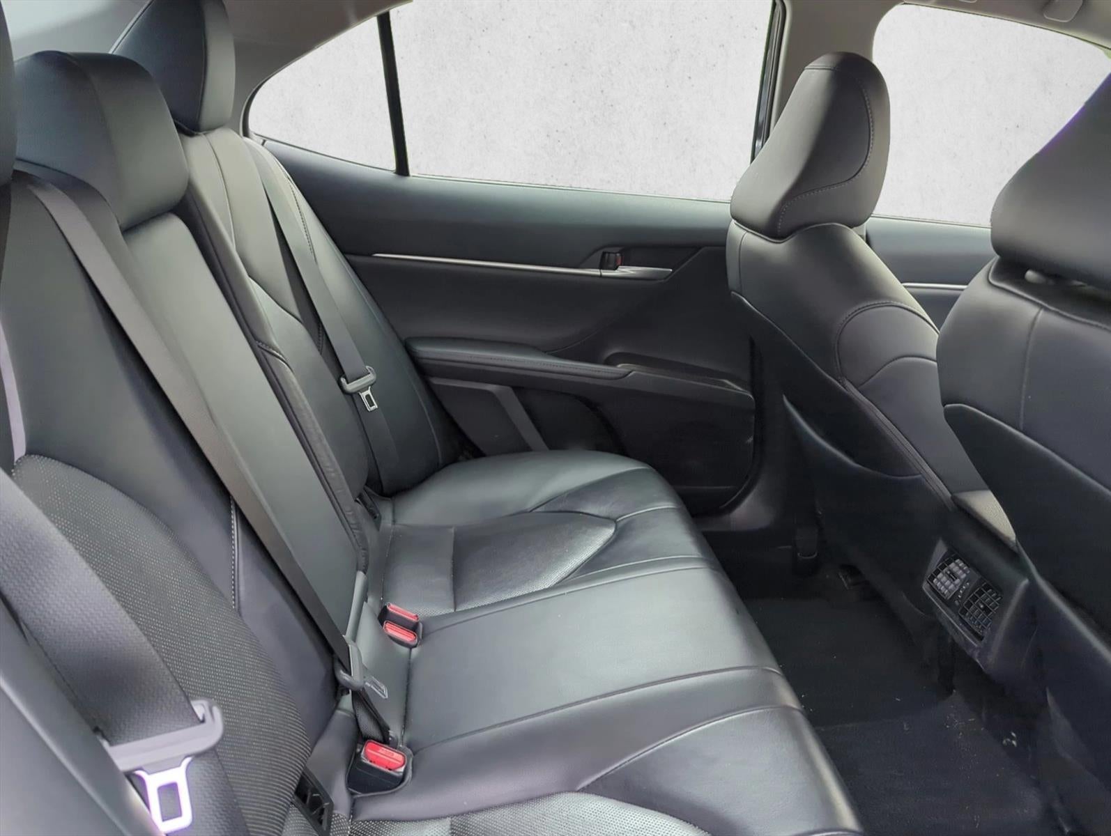 2023 Toyota Camry XLE Auto (SE)