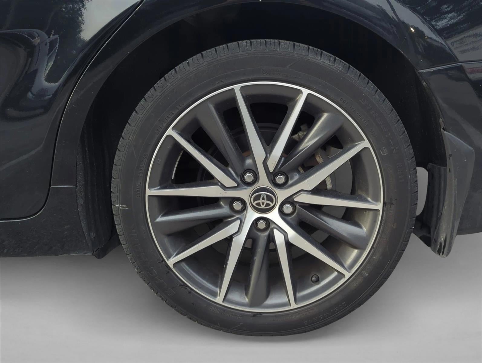 2023 Toyota Camry XLE Auto (SE)