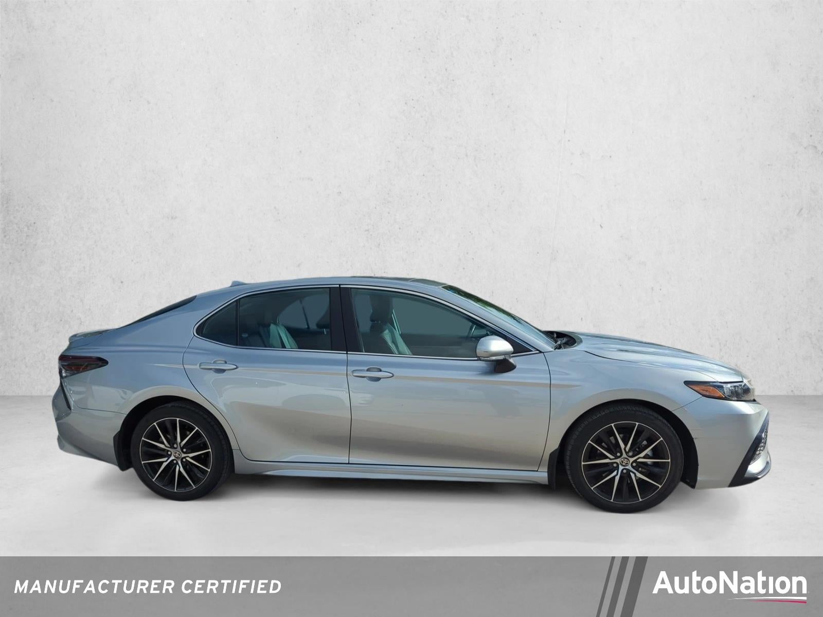 2023 Toyota Camry SE Auto (Natl)