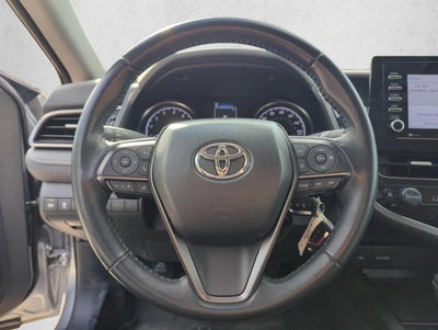 2023 Toyota Camry SE Auto (Natl)