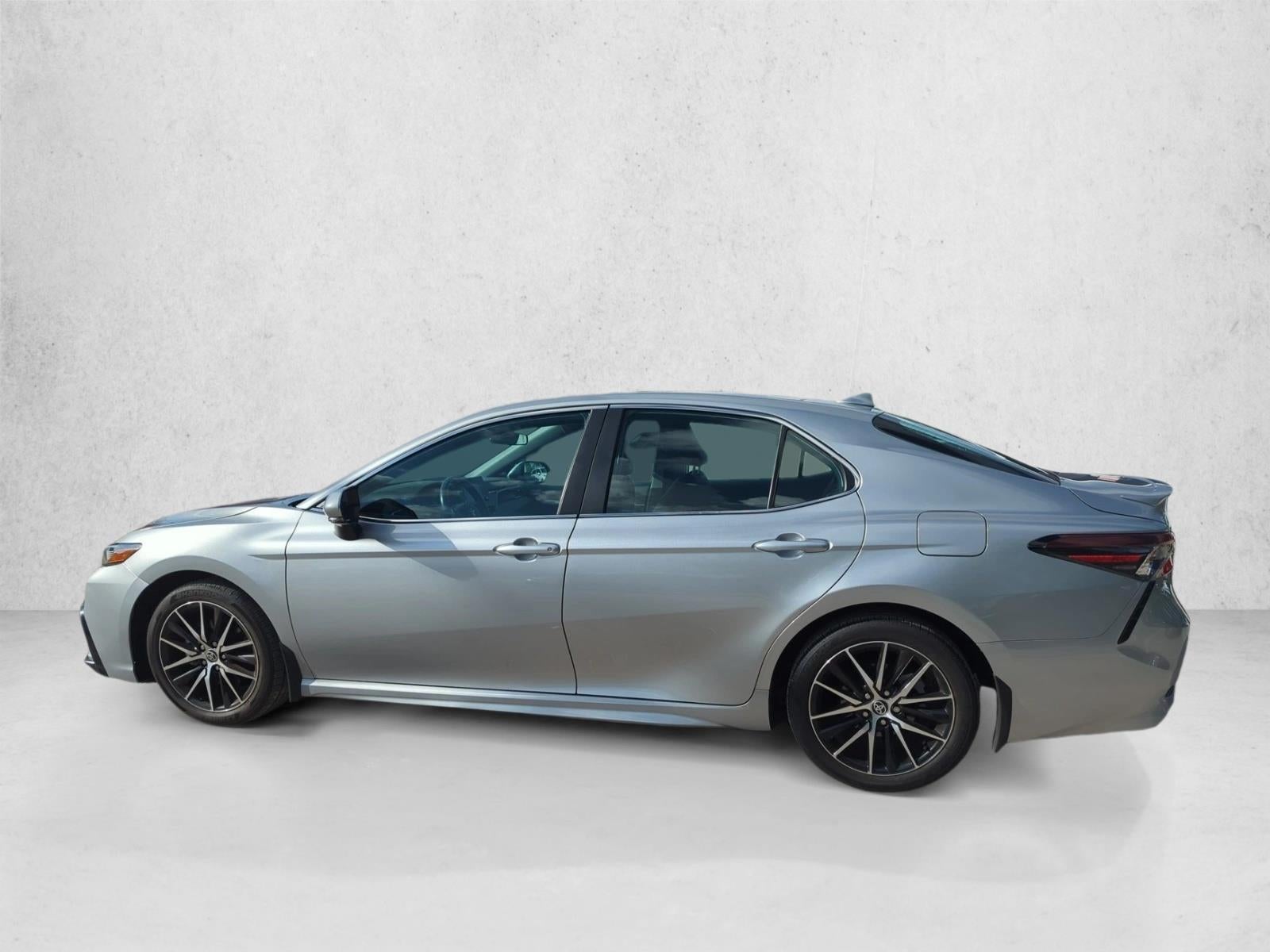 2023 Toyota Camry SE Auto (Natl)