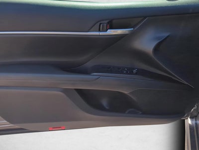 2023 Toyota Camry SE Auto (SE)