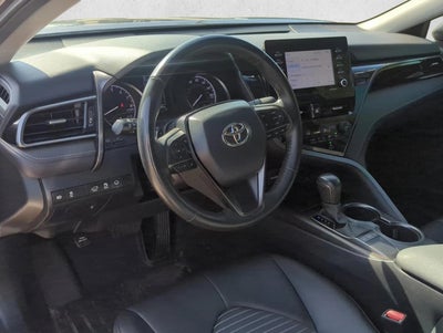 2023 Toyota Camry SE Auto (SE)