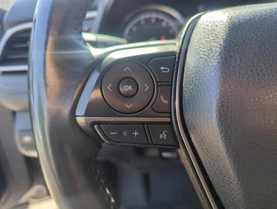 2023 Toyota Camry SE Auto (SE)