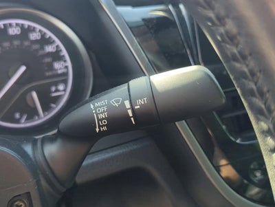 2023 Toyota Camry SE Auto (SE)