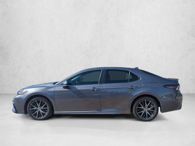2023 Toyota Camry SE Auto (SE)