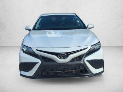 2023 Toyota Camry SE Auto (SE)
