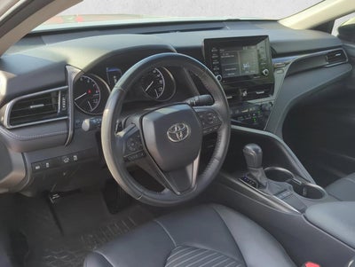 2023 Toyota Camry SE Auto (SE)