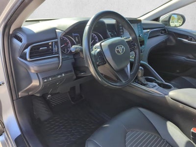 2024 Toyota Camry SE Auto (SE)