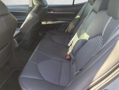 2023 Toyota Camry SE Auto (SE)