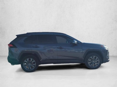 2022 Toyota RAV4 Hybrid XLE Premium AWD (Natl)