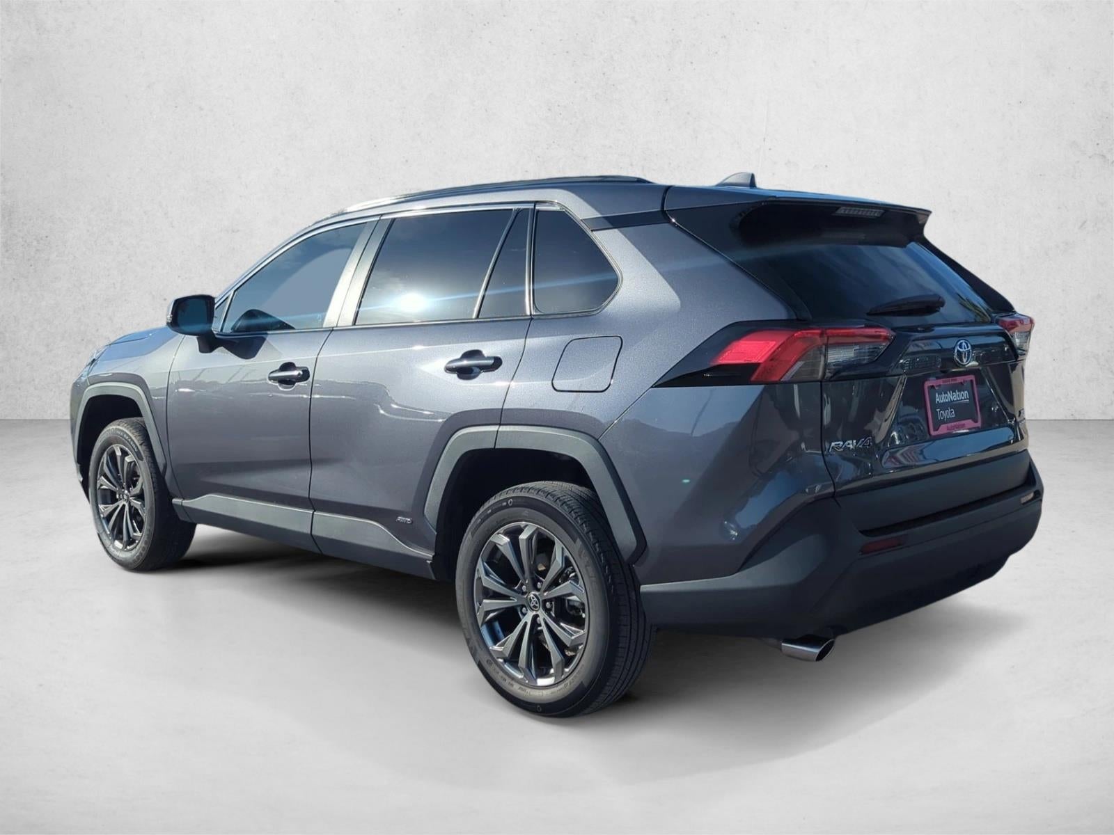 2022 Toyota RAV4 Hybrid XLE Premium AWD (Natl)