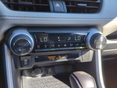 2021 Toyota RAV4 Hybrid XLE AWD (Natl)