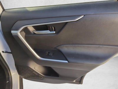 2023 Toyota RAV4 Hybrid SE AWD (Natl)