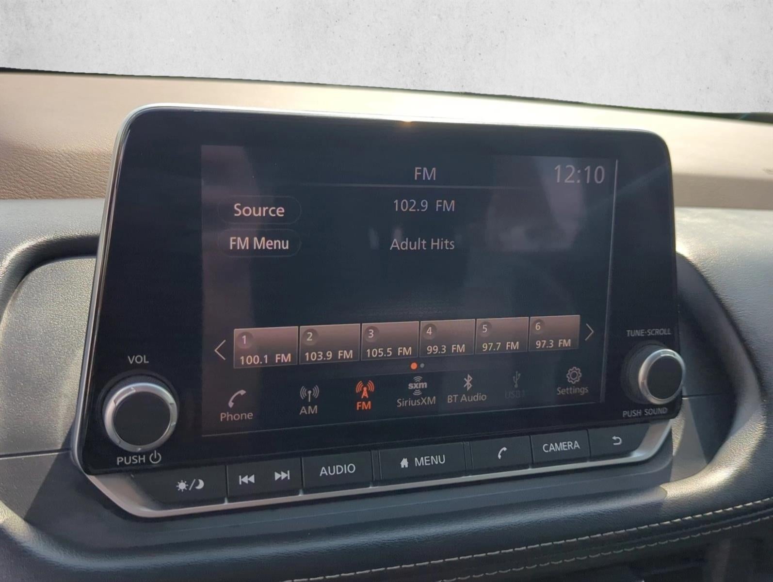 2023 Nissan Rogue FWD SV