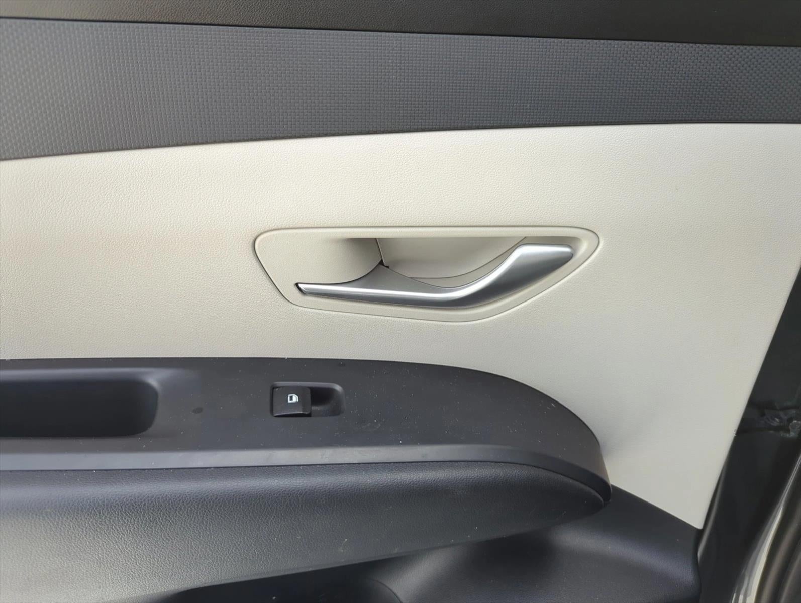 2024 Hyundai TUCSON SEL FWD *Ltd Avail*