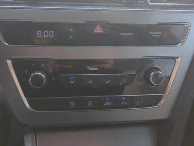 2016 Hyundai SONATA 4dr Sdn 2.4L