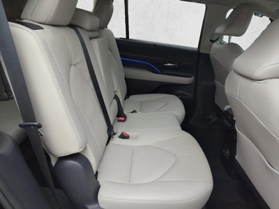 2025 Toyota Grand Highlander Hybrid Limited AWD (Natl)