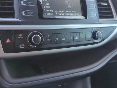 2017 Toyota Highlander LE V6 AWD (Natl)