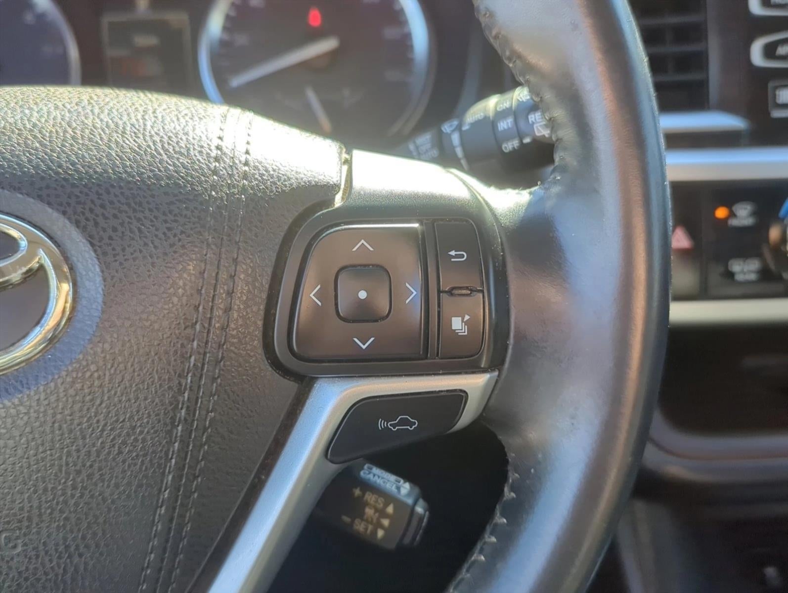 2016 Toyota Highlander AWD 4dr V6 Limited (Natl)