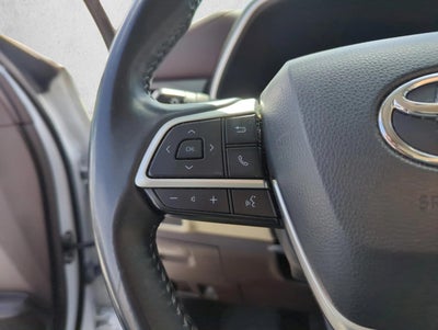 2022 Toyota Highlander XLE FWD (Natl)