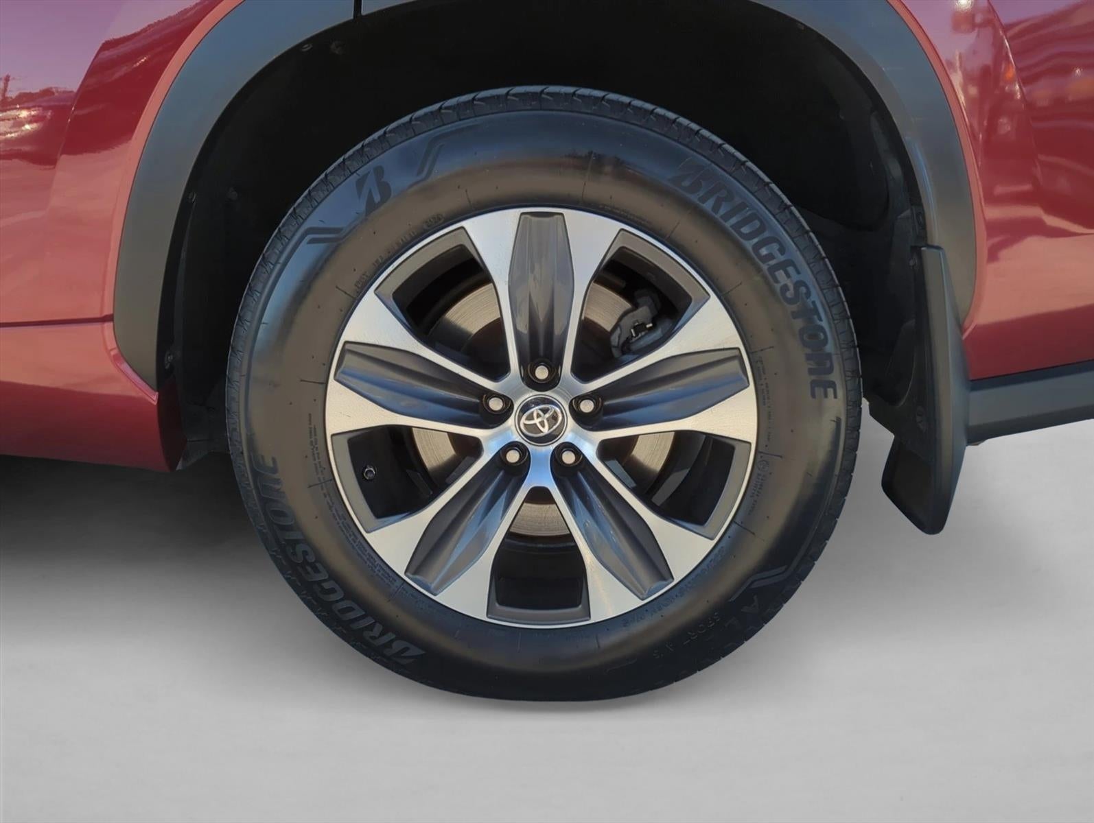 2020 Toyota Highlander XLE AWD (Natl)