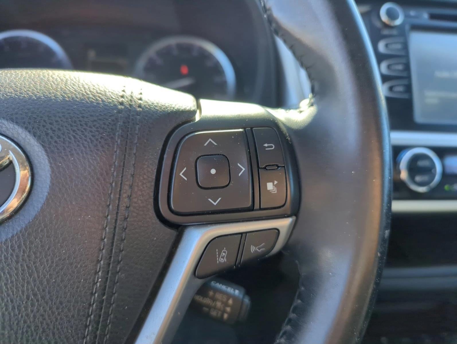 2018 Toyota Highlander SE V6 AWD (Natl)